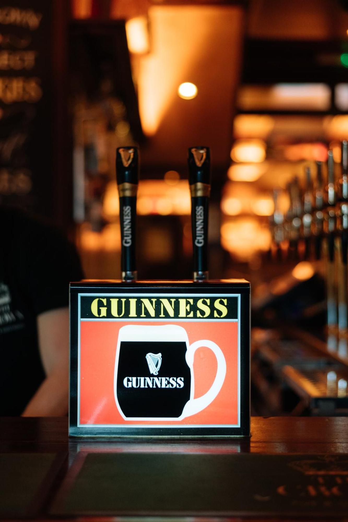 The Crown Pub & Guesthouse Londra Esterno foto