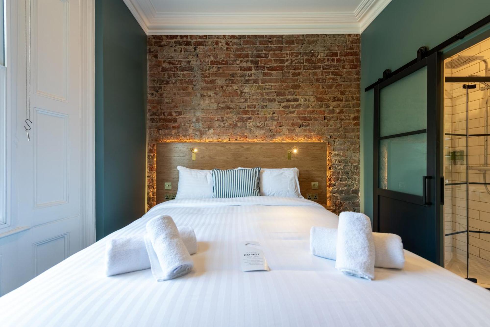 The Crown Pub & Guesthouse Londra Esterno foto