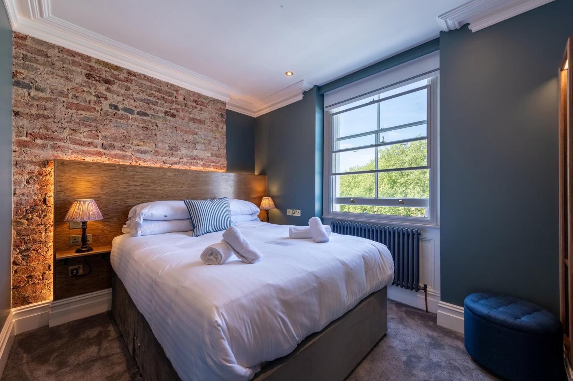The Crown Pub & Guesthouse Londra Esterno foto
