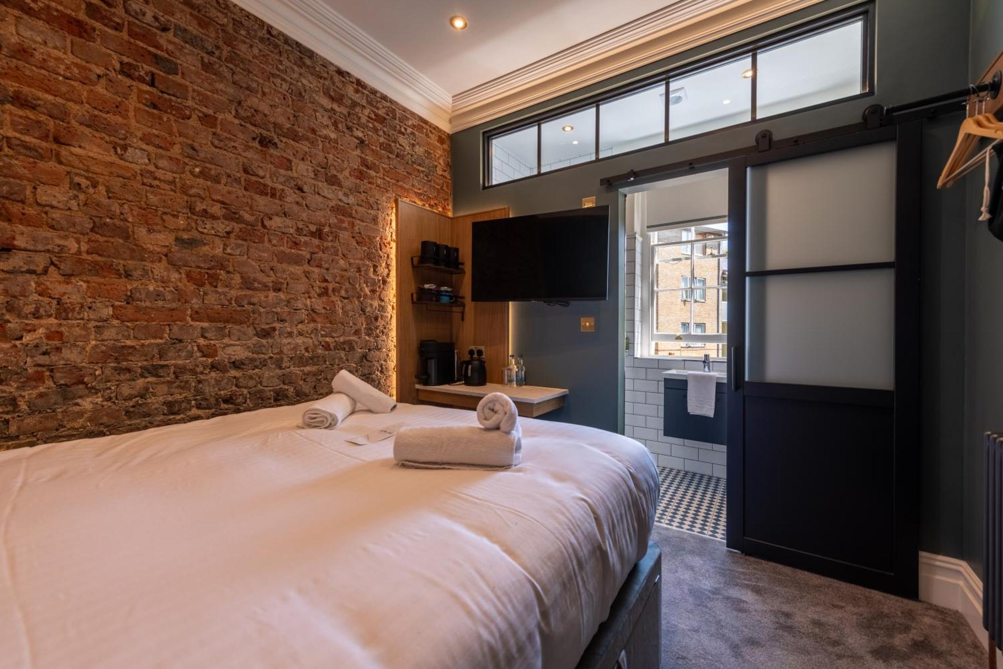 The Crown Pub & Guesthouse Londra Esterno foto